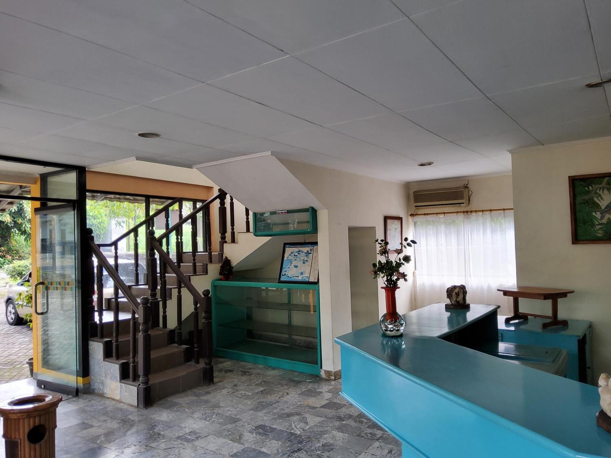 Hotel Kumala Samudra Cikakak Ngoại thất bức ảnh
